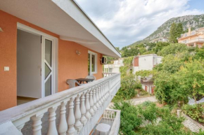 Apartmani Marina